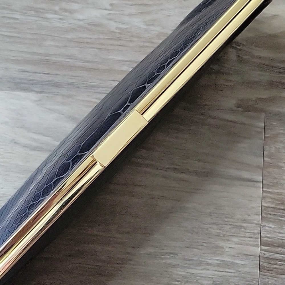 Hobo International Snakeskin Python Embossed Clut… - image 5